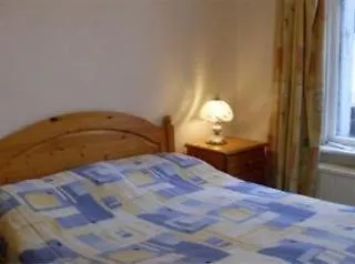 Bridge House Apartment